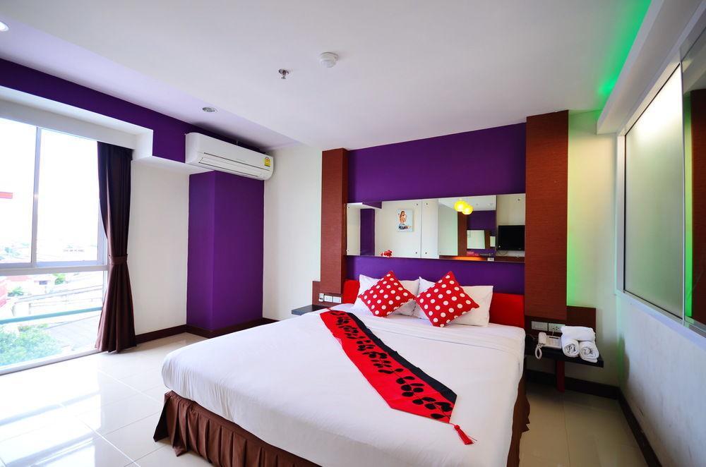 Pb Grand Hotel Hat Yai Exterior foto